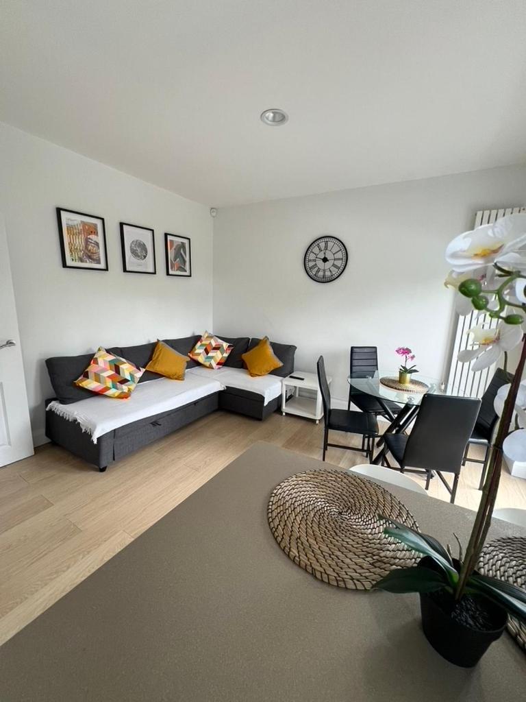 Zenobia London Luxury Apartments Finchley Exterior photo