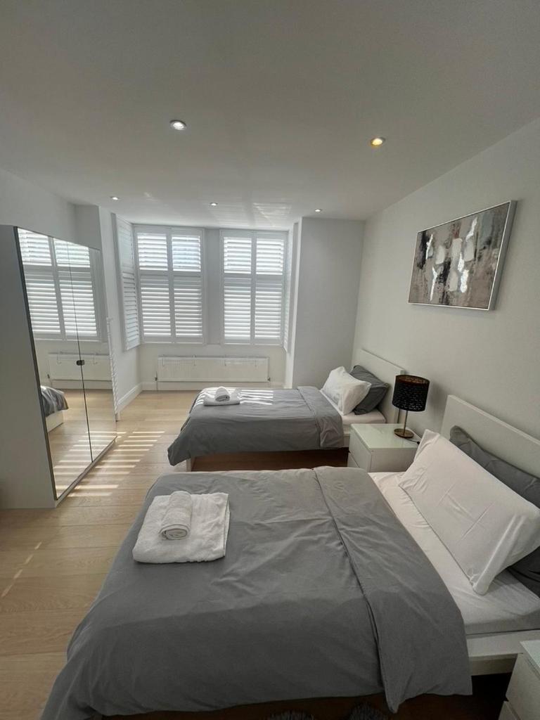Zenobia London Luxury Apartments Finchley Exterior photo